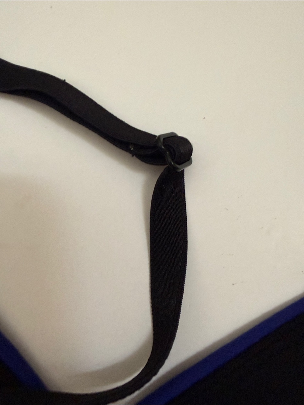 Lululemon Sports Bra Womens Size 2 Black Blue Activewear - Picture 6 of 7